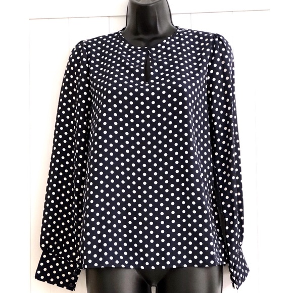 Tops - Polka dots Long Sleeves Blouse